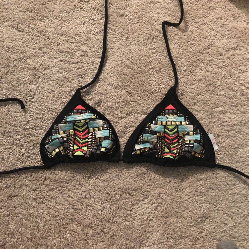 Multicolored bikini top